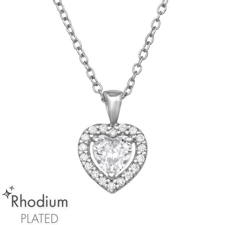 Sidabrinis kaklo pakabukas su širdelės formos cirkoniais - Love Shine Necklase