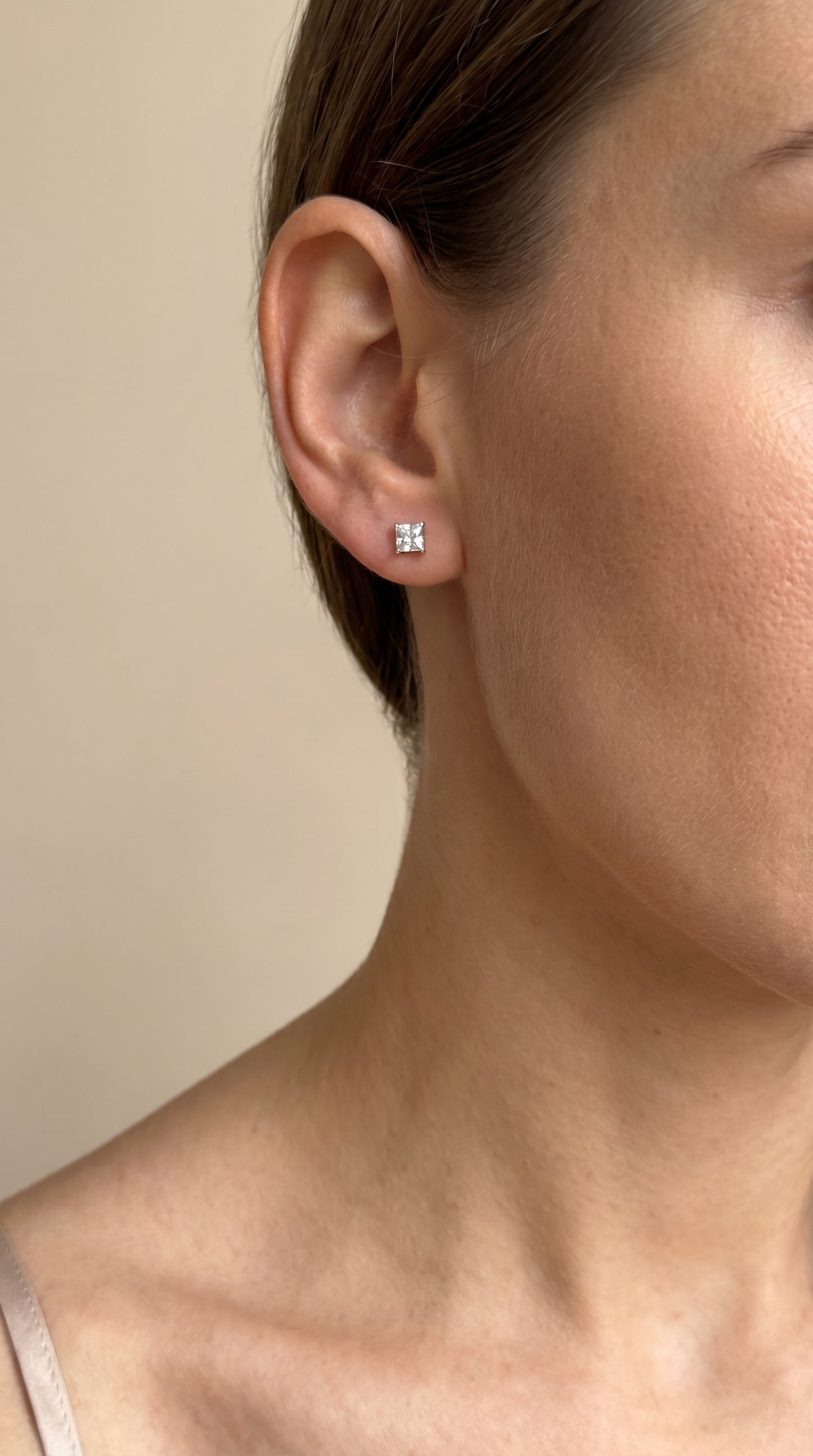 Sidabriniai auskarai – Crystal Square Stud Earrings